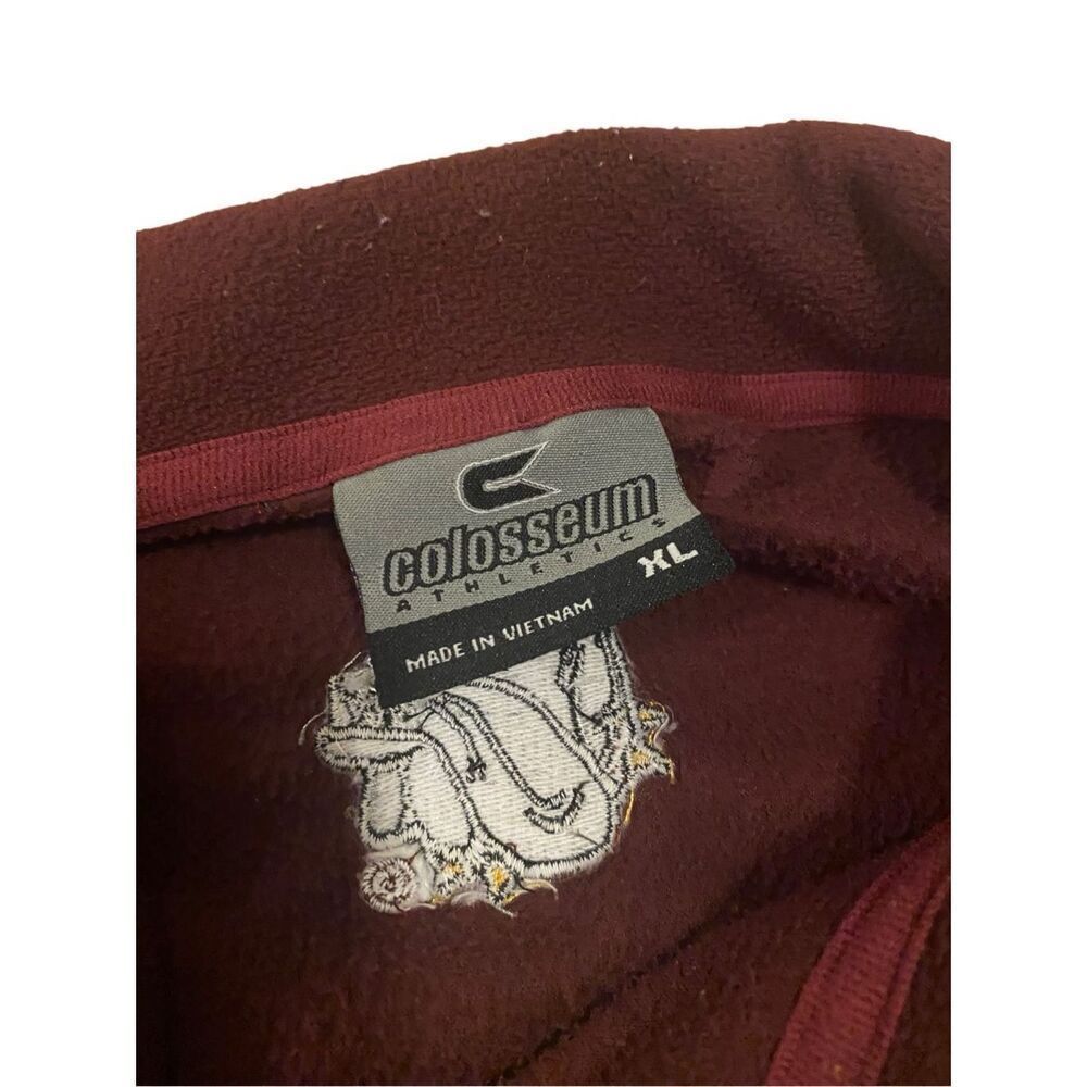 Flawed Colosseum UMD Bulldogs Quarter Zip Sweater Fleece Winter - Picture 8 of 13